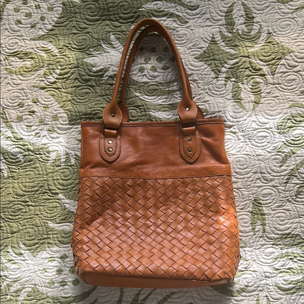 Woven 100% Leather Tote Bag - Tan